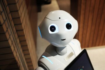 Ilustración del concepto de agentic coding y la supervisión humana sobre agentes de IA