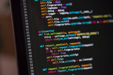 Diagrama mostrando los puntos donde una idempotency key naive puede fallar