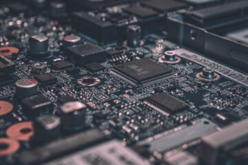Qualcomm compra Modular y suma el stack de software de IA Mojo y MAX