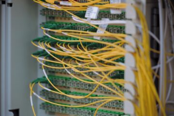 Valkey 8, el fork de Redis, corriendo en servidores de un datacenter