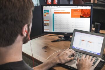 Autómata Mechanical Turk del siglo XVIII, inspiración del nombre de la plataforma de Amazon