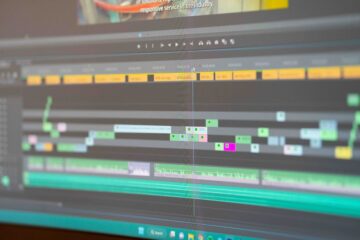 Screenshot of OpenShot 4.0 showing the new Color View with wheels and video scopes