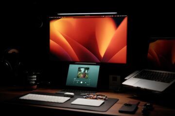 Fastpotify interface, a native Spotify client in Rust with Winamp and MilkDrop