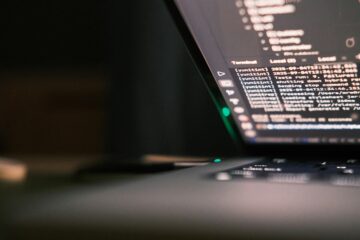 Bend language logo and console running parallel tests