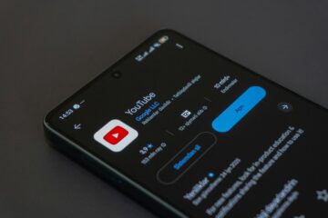 Captura de la revisión de Google Play en la consola de desarrolladores de Android