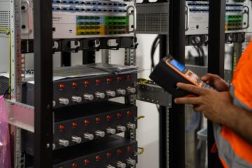 Racks de servidores que sostienen la infraestructura de Internet Archive